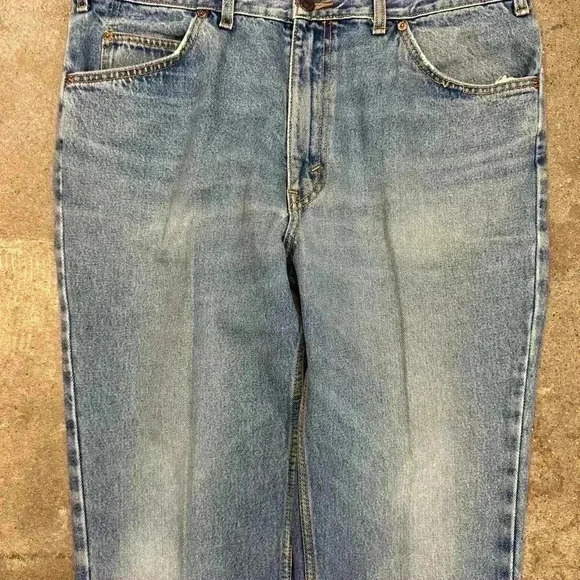 Vintage Levi’s Light Wash  Orange Tab Jeans Size 38 - Picture 5 of 5